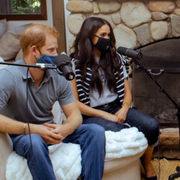 J.Crew Navy Stripe V-neck Cardigan Sweater ASO Meghan Markle - Picture 2 of 6